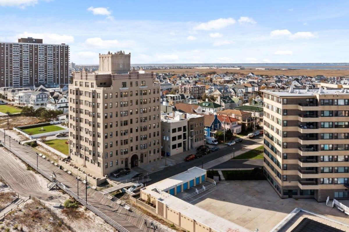 Modern 4Br 2Ba Apt Steps To The Beach Open Living Atlantic City Buitenkant foto